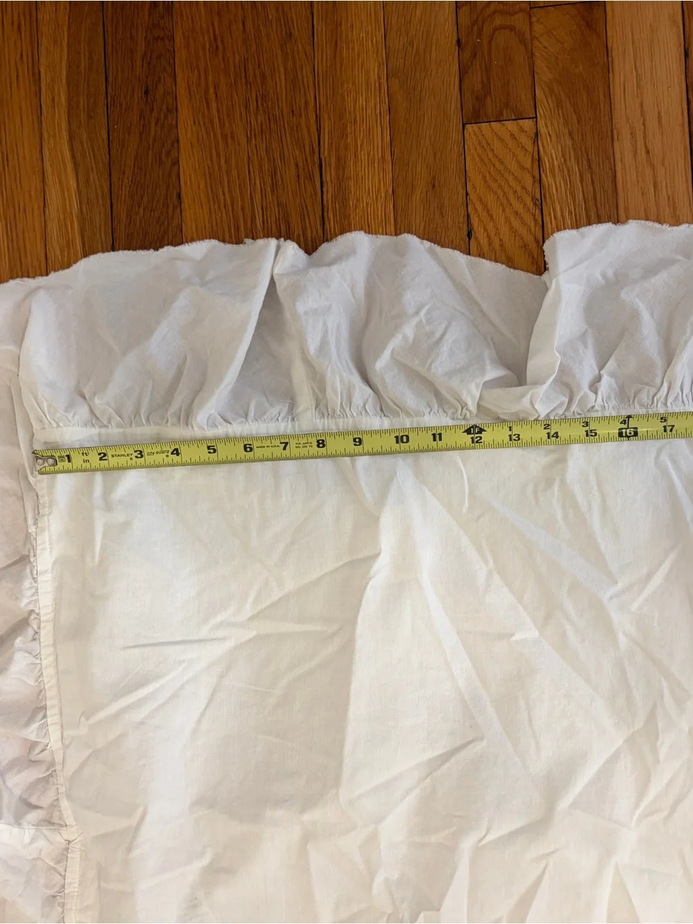 Pottery Barn Kids Like New Washed Cotton Ruffle Organic White Standard Sham